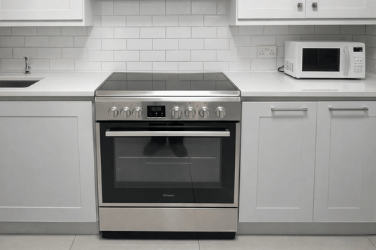 Whirlpool 60*60cm Freestanding Electric Cooker | Ceramic Hob & Spacious Oven - althahanifurniture