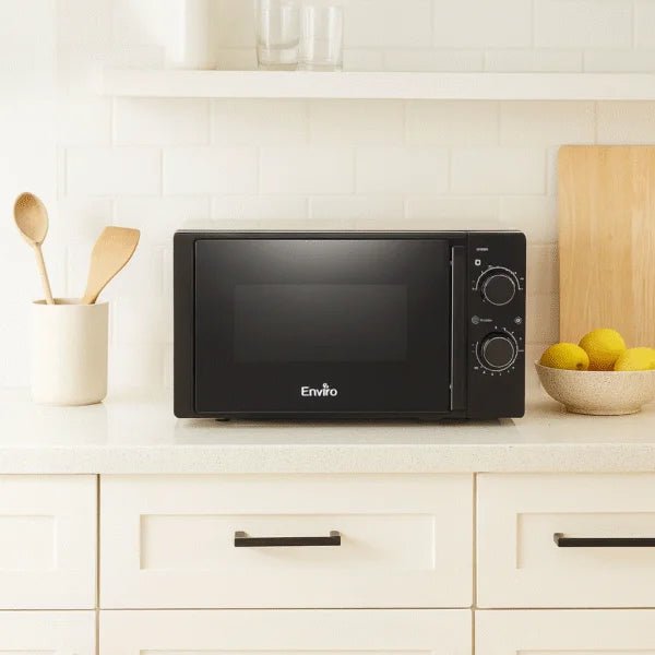 Microwave Ovens/Air fryer & Hobs