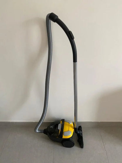 Bagless Canister Vacuum Cleaner - althahanifurniture