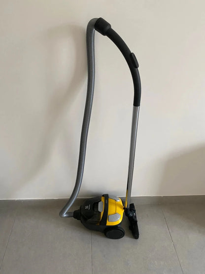 Bagless Canister Vacuum Cleaner - althahanifurniture