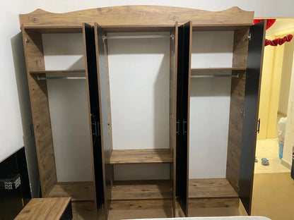 Home Box Modern King Bedroom Set | Black Wood Grain & Gold Accents - althahanifurniture