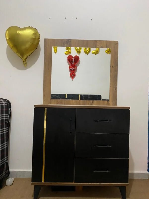 Home Box Modern King Bedroom Set | Black Wood Grain & Gold Accents - althahanifurniture