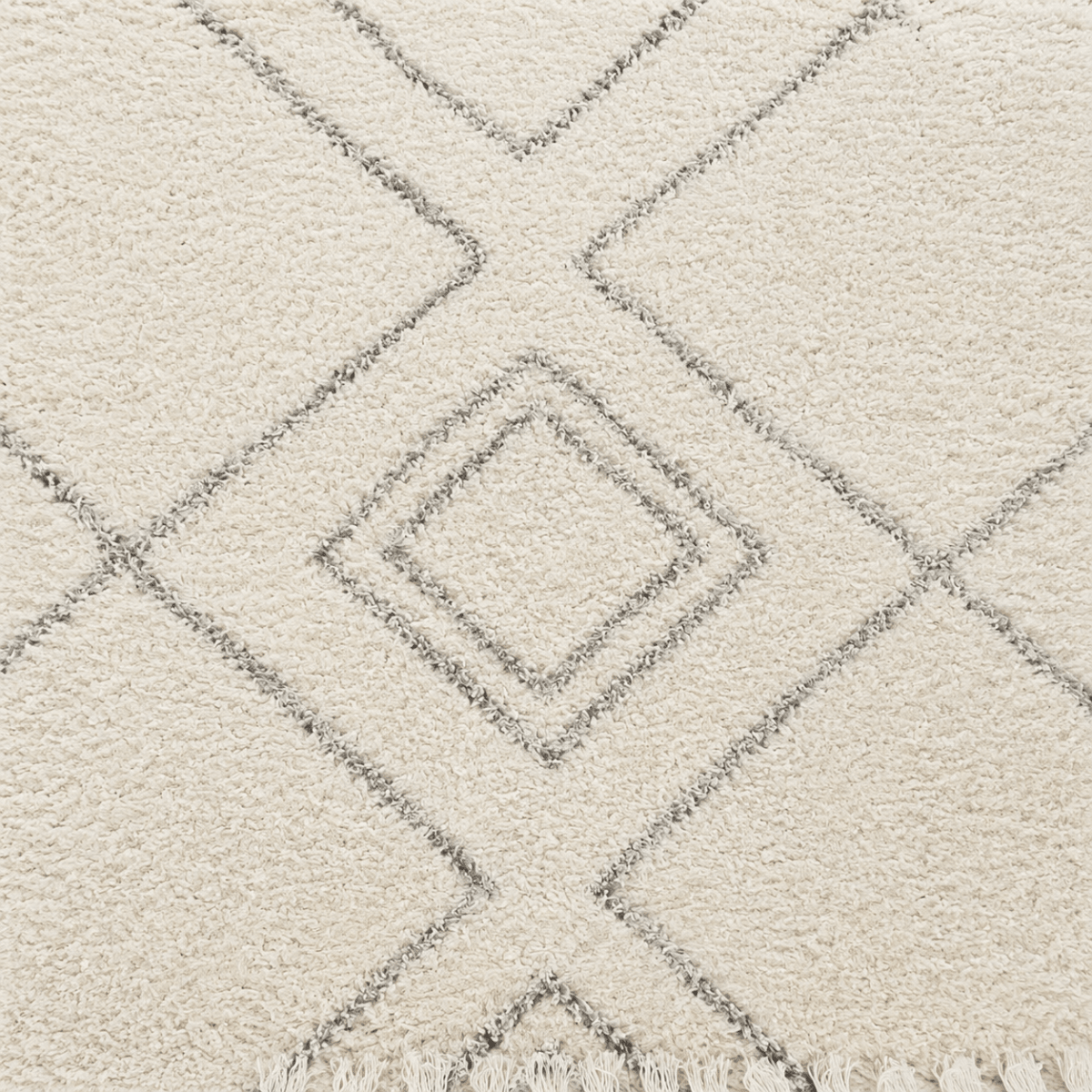 Home Centre Diamant Tufted Berber Shaggy Rug – Black/White – 200 × 290 cm - Al Thahani Furniture