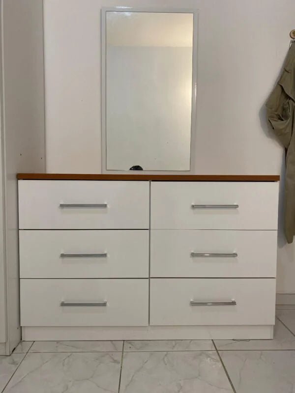 Home Centre Modern King Bedroom Set | Complete with Mattress - althahanifurniture