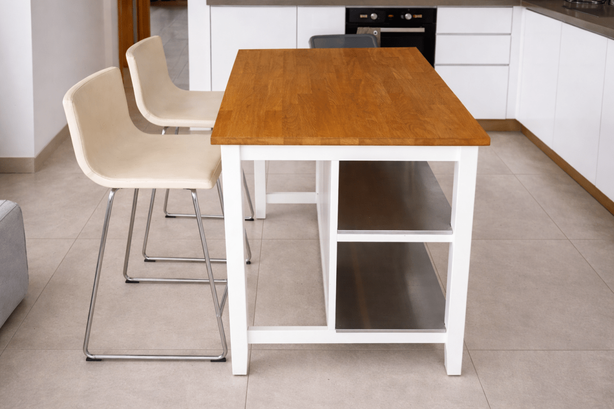 IKEA STENSTORP Kitchen Island + 2 GLENN Bar Stools – Solid Oak Top, White Frame, Chrome Legs - althahanifurniture