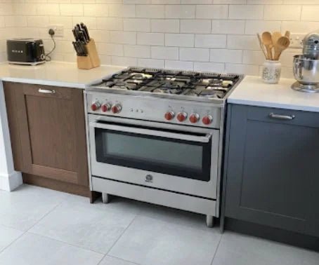 La Germania 90x60cm Gas Oven Cooker | 5 - Burner Cooktop | Stainless Steel - althahanifurniture