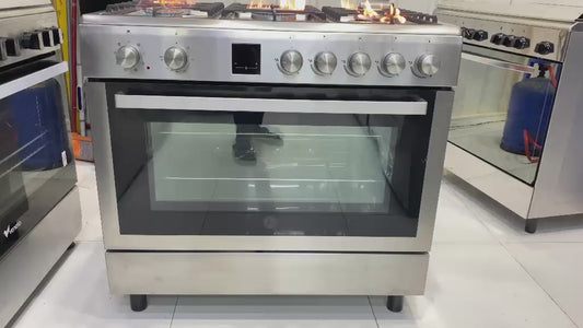 Hoover 90×60 cm Freestanding Gas Cooker – used 1 year
