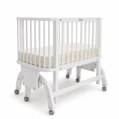 White Wooden Gliding Crib | Gentle Gliding Motion, 94x60x80 cm - used 4 months - Al Thahani Furniture